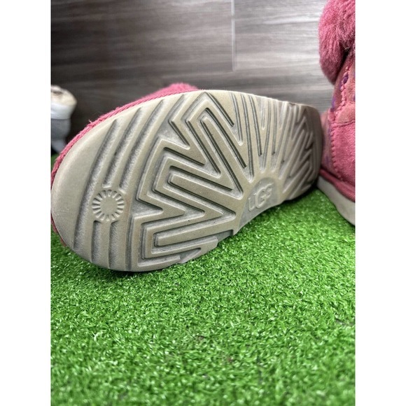 UGG Navy Stars Pop Coral‎ Suede Boots US size 3 - Picture 4 of 5